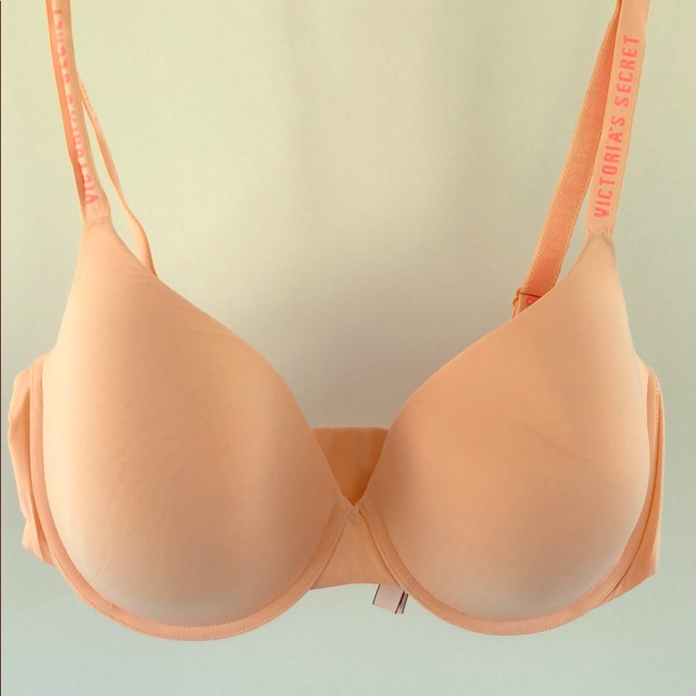 Victoria secret T-shirt bra